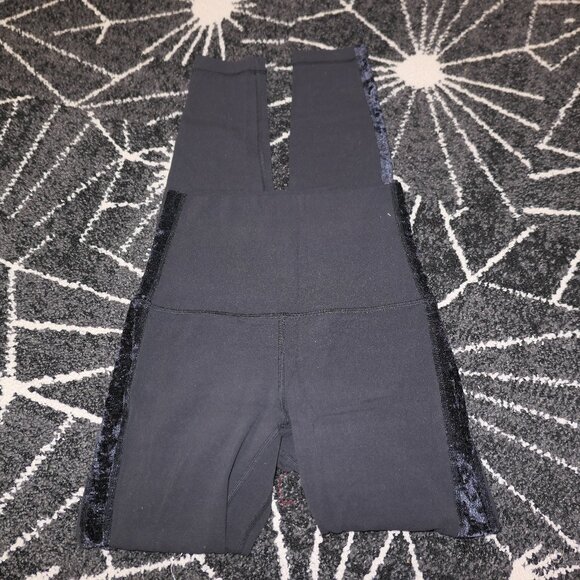 Lululemon Align 28 Crushed Velvet - Picture 2 of 6